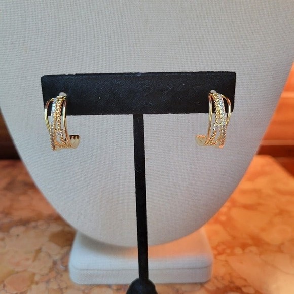 14k Plated Small Hoop Earrings - Picture 4 of 6